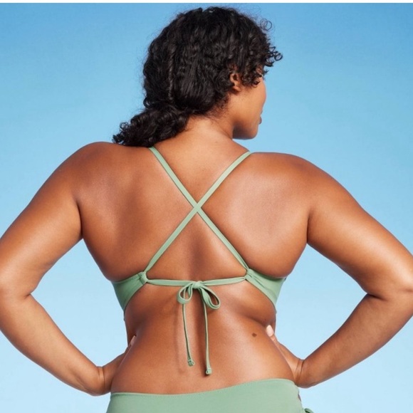 Shade & Shore Women's Light Green Cut Out Bikini Top - Picture 2 of 4